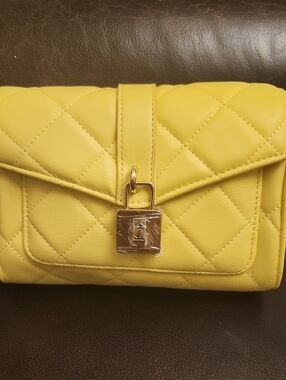 NWT Bebe Kellen Quilted Crossbody Bag - Lemon Yellow Gold Hardware